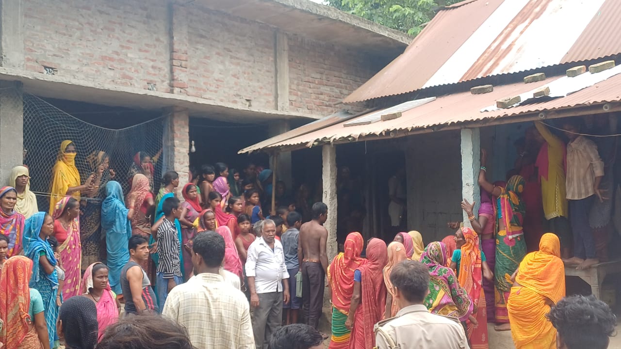 कटिहार में पिता बना हैवान: 14 वर्षीय बेटे की गला दबाकर हत्या, फिर लटकाया फंदे से