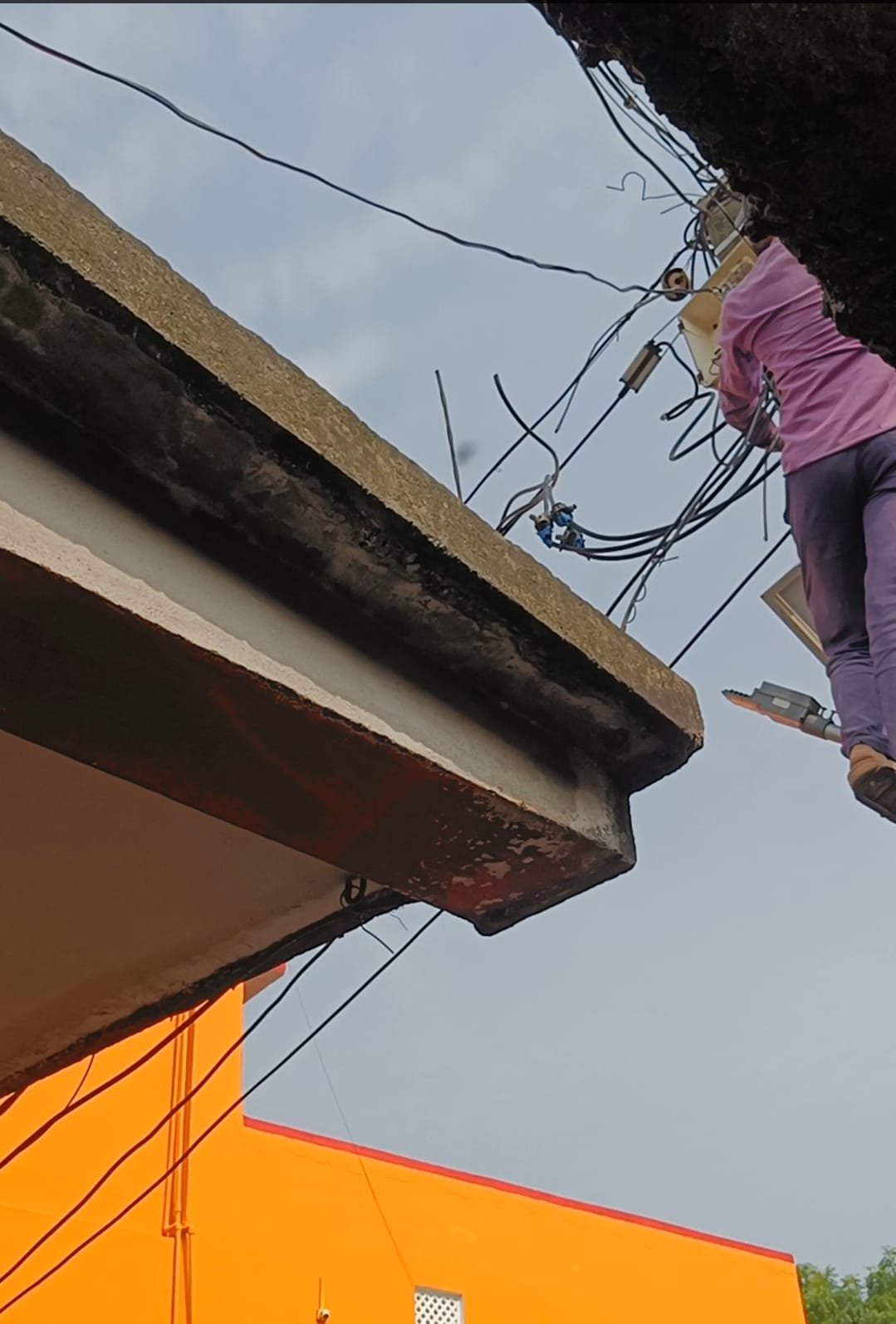 नवगछिया में बिजली चोरी पर बड़ी कार्रवाई, 6 लोगों पर एफआईआर, ₹3 लाख से अधिक का जुर्माना