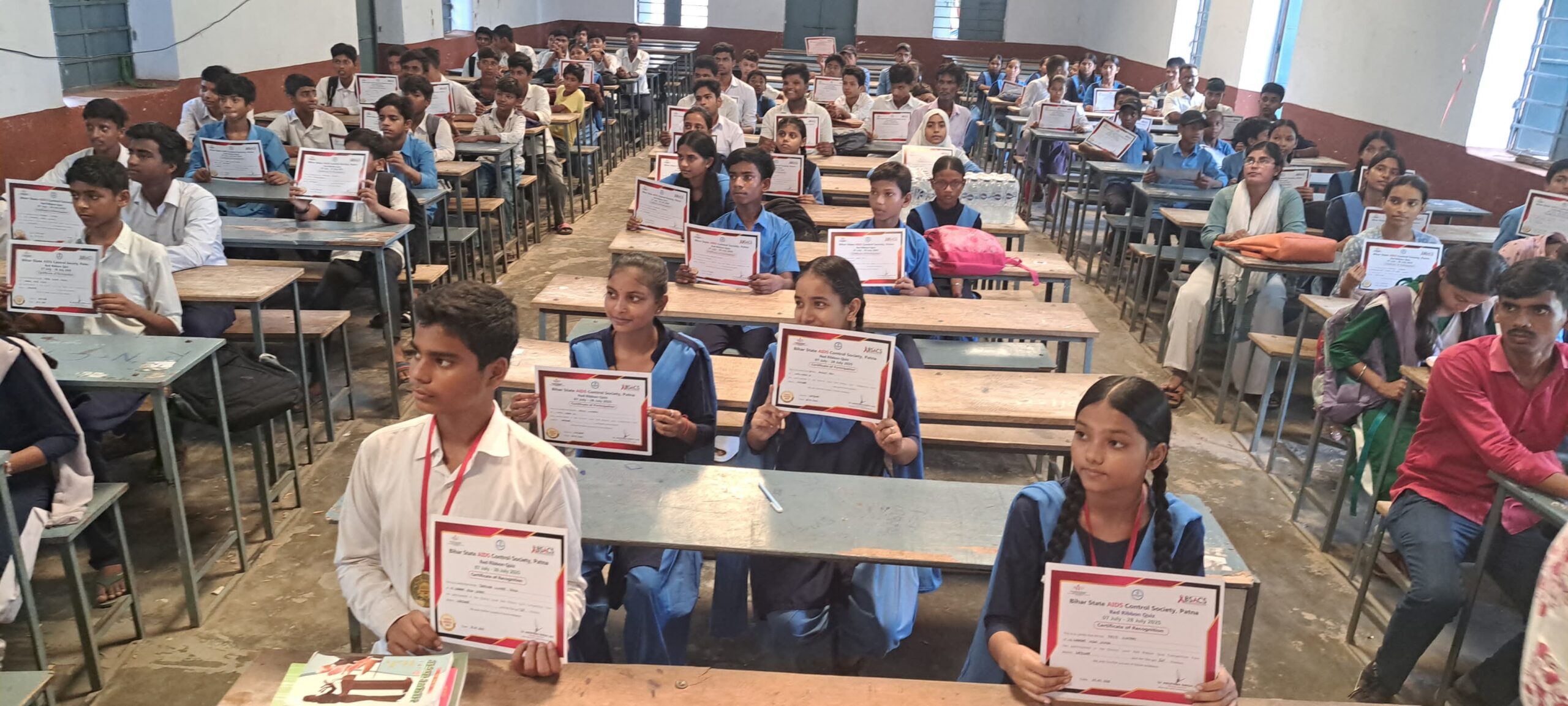 कटिहार में रेड रिबन क्विज प्रतियोगिता का आयोजन, HIV जागरूकता की दिशा में युवाओं ने दिखाया उत्साह