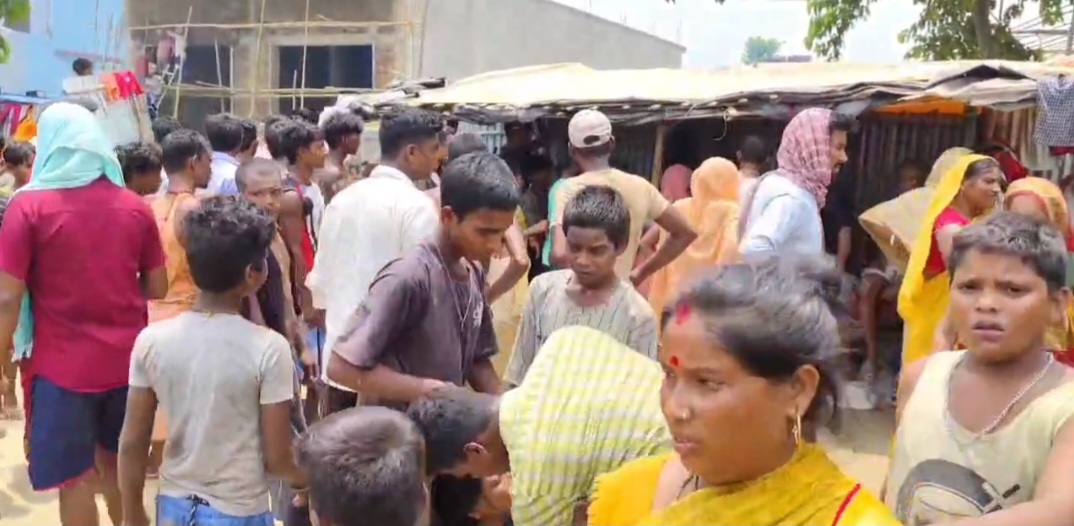 4 वर्षीय बच्ची को पिकअप ने रौंदा ,मौत