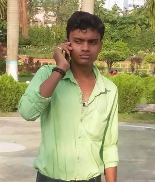 दिघलबैंक: नदी में युवक का शव मिलने से हड़कंप, पुलिस जांच में जुटी
