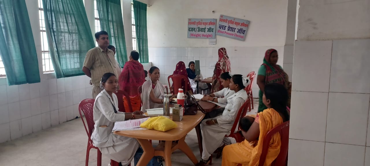 निर्मली प्रखंड के स्वास्थ्य केंद्रों में प्रधानमंत्री सुरक्षित मातृत्व अभियान के तहत स्वास्थ्य जांच शिविर लगा