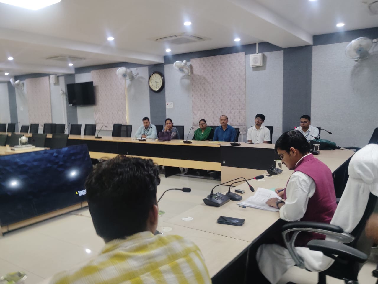 भागलपुर में डीडीसी ने प्राचार्यों के साथ की बैठक, बिहार स्टूडेंट क्रेडिट कार्ड योजना के लिए लक्ष्य निर्धारित