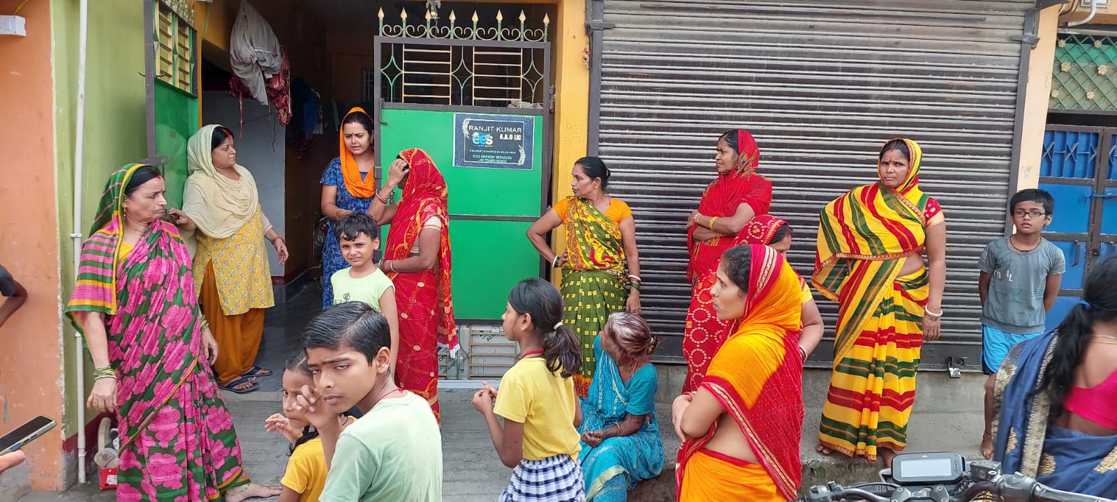 फारबिसगंज में चेन छिनतई की घटनाएं बढ़ीं,छह दिनों के भीतर दिनदहाड़े दो महिला के गले से चेन की छिनतई, पुलिस की सुरक्षा पर सवाल