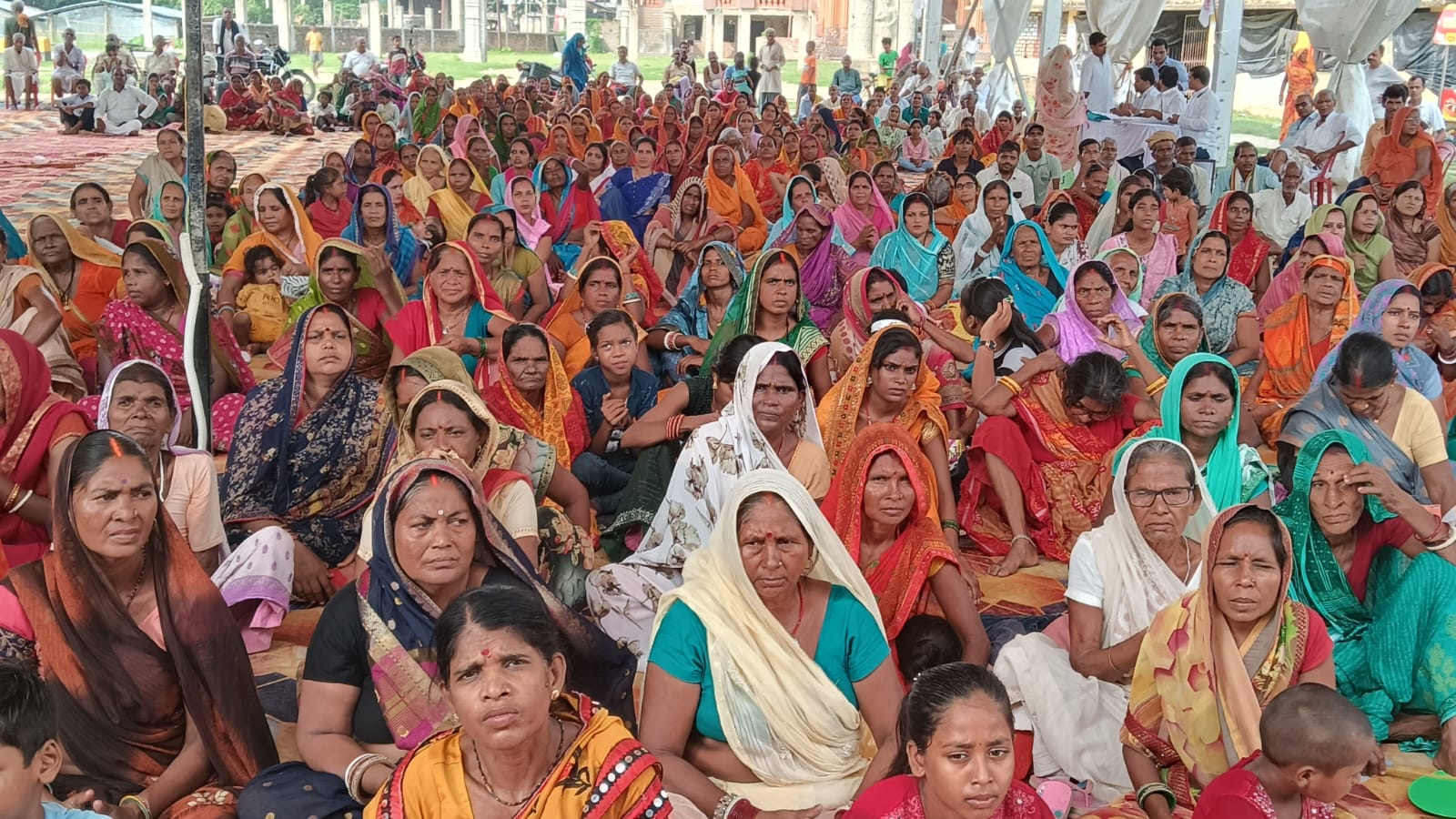 खगड़िया: मोहद्दीपुर में स्वर्वेद संदेश यात्रा व समर्पण दीप महोत्सव का भव्य आयोजन महद्दीपुर में संपन्न