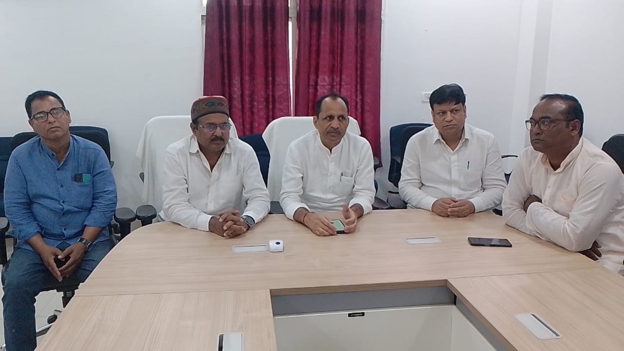 महागठबंधन कार्यकर्ता गांधी मैदान में दिखाएंगे दमखम – भजनलाल जाटव