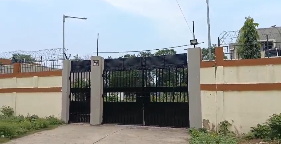 लापरवाही! कटिहार वृहद आश्रय गृह से 5 नाबालिग फरार, पुलिस ने खोज लिया