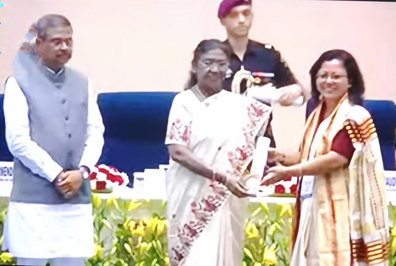देवघर की शिक्षिका श्वेता शर्मा को राष्ट्रपति ने दिया राष्ट्रीय शिक्षक पुरस्कार, ‘अबुआ जादुई पिटारा’ बना नवाचार की मिसाल