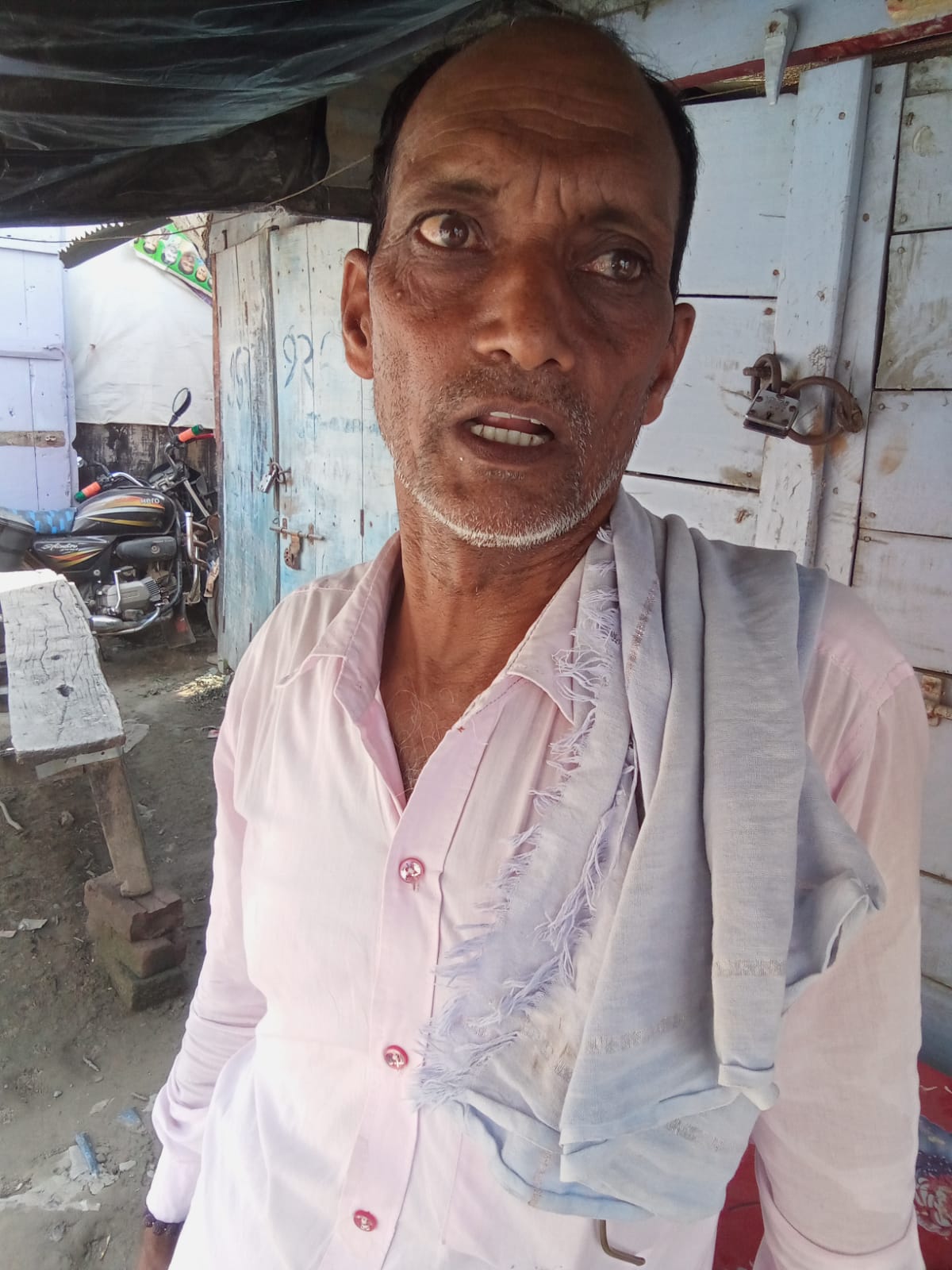 खगड़िया: प्रखंड नजारत से अग्रिम राशि लेकर वापस नहीं करने वाले पदस्थापित दो पंचायत सचिवों पर होगी  नीलम पत्र दायर करने की कार्रवाई