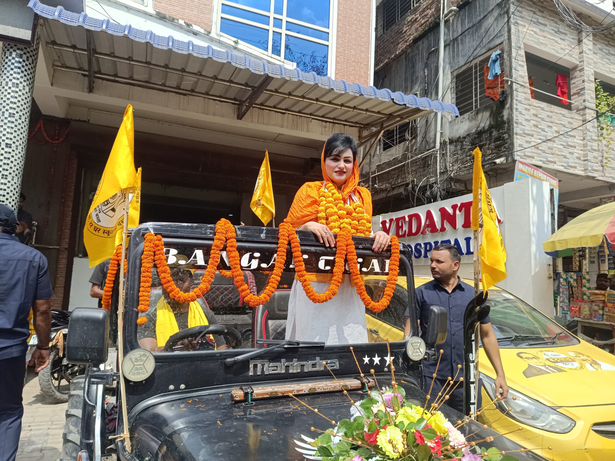 जनसुराज पार्टी की भावी प्रत्याशी डॉ. तारा श्वेता आर्या ने कार्यकर्ताओं संग निकाली रैली