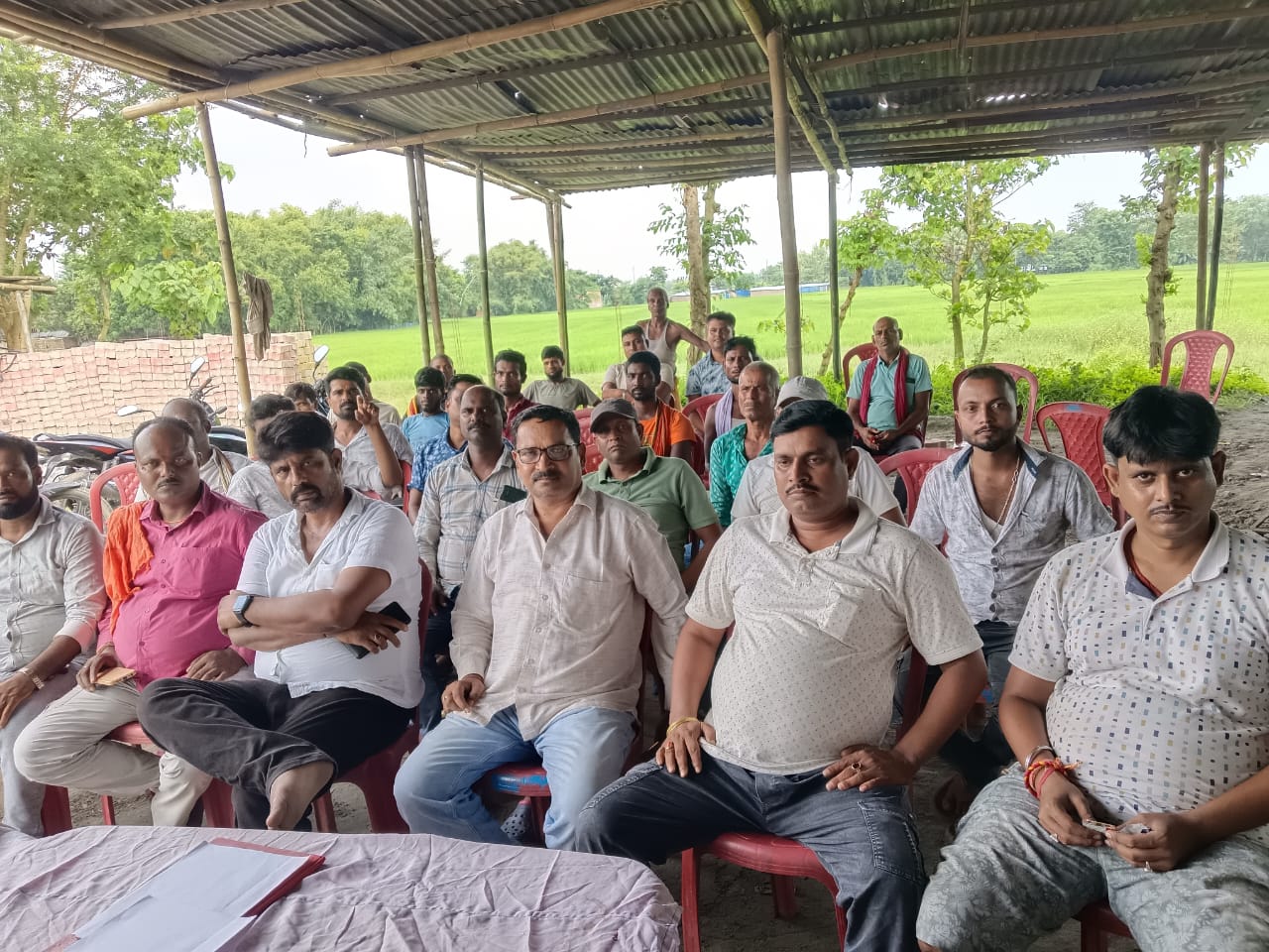 खनन विभाग की मनमानी के खिलाफ ट्रैक्टर मालिकों की हुई बैठक