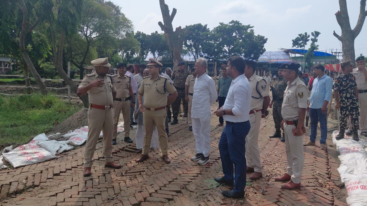 खगड़िया: पूर्व मुख्यमंत्री सतीश प्रसाद सिंह की प्रतिमा का अनावरण 25 सितंबर को, तैयारियों का जायजा लेने पहुंचे डीआईजी व एसपी