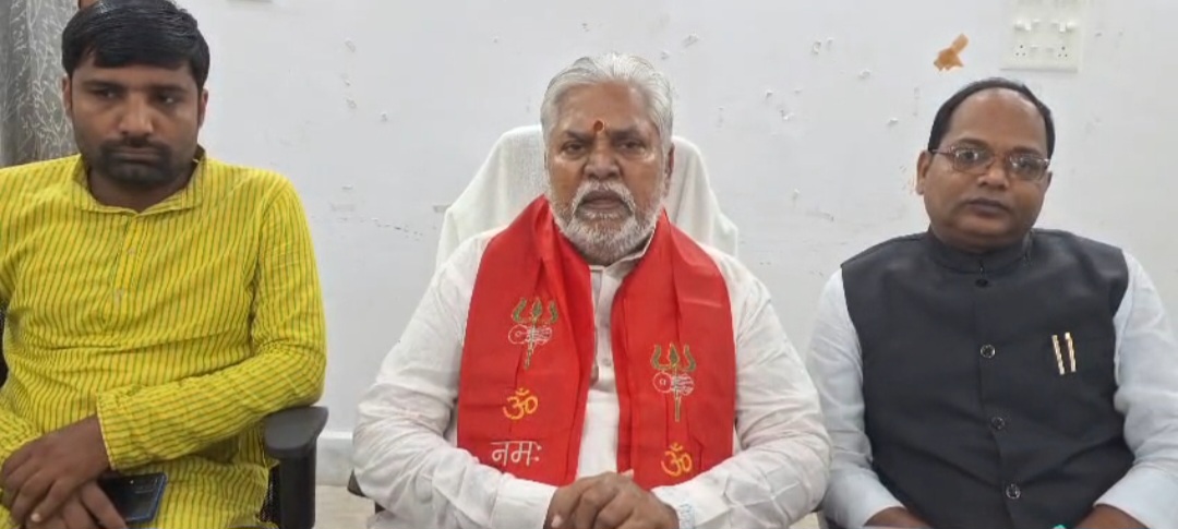 राज्य के सभी सरकारी अस्पतालों में बेड पर बिछाई जाने वाली चादरें बुनकरों द्वारा ही बनाई जाएगी: सहकारिता मंत्री
