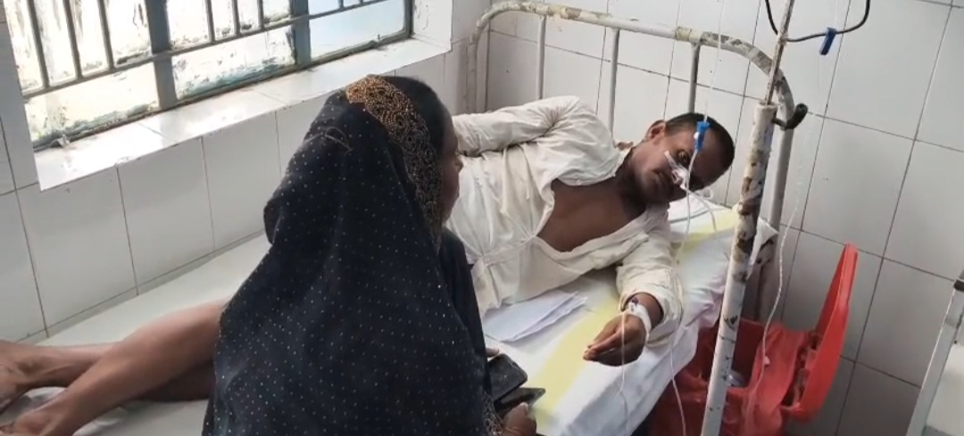 भभुआ में पत्नी ने पति को ब्रेड-पकौड़ा में दिया जहर, पति अस्पताल में भर्ती
