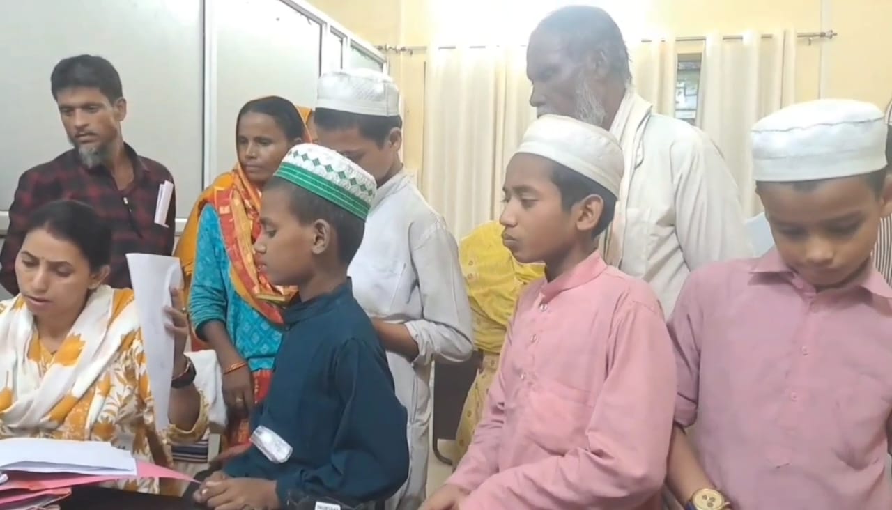 महाराष्ट्र के कोल्हापुर से अररिया के 79 बच्चों को रेस्क्यू कर लाया गया अररिया, काउंसलिंग के बाद होगा पुनर्वास