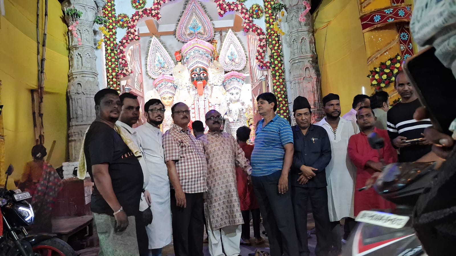 अमन-चैन और भाईचारे का संदेश लेकर सेंट्रल मोहर्रम कमेटी ने पूजा समितियों से की मुलाकात