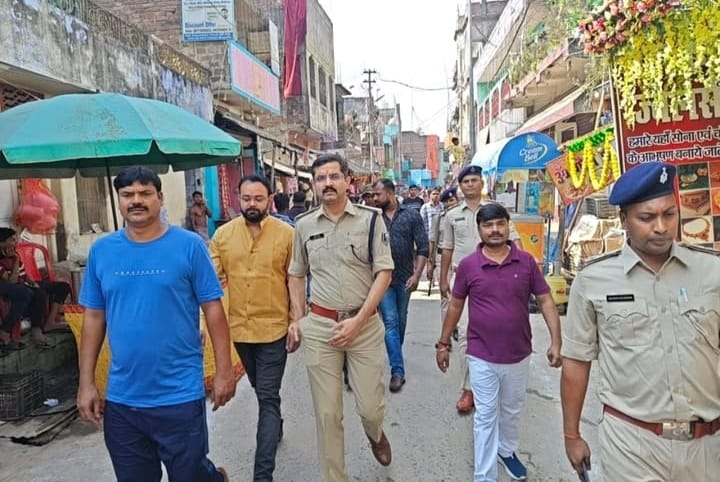 एसएसपी हृदय कांत ने किया काली मंदिरों का निरीक्षण, समय पर मूर्ति विसर्जन के निर्देश