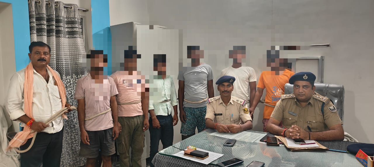 घोघा में एनएच-80 पर मोटरसाइकिल और मोबाइल की छिनतई का खुलासा, छह गिरफ्तार