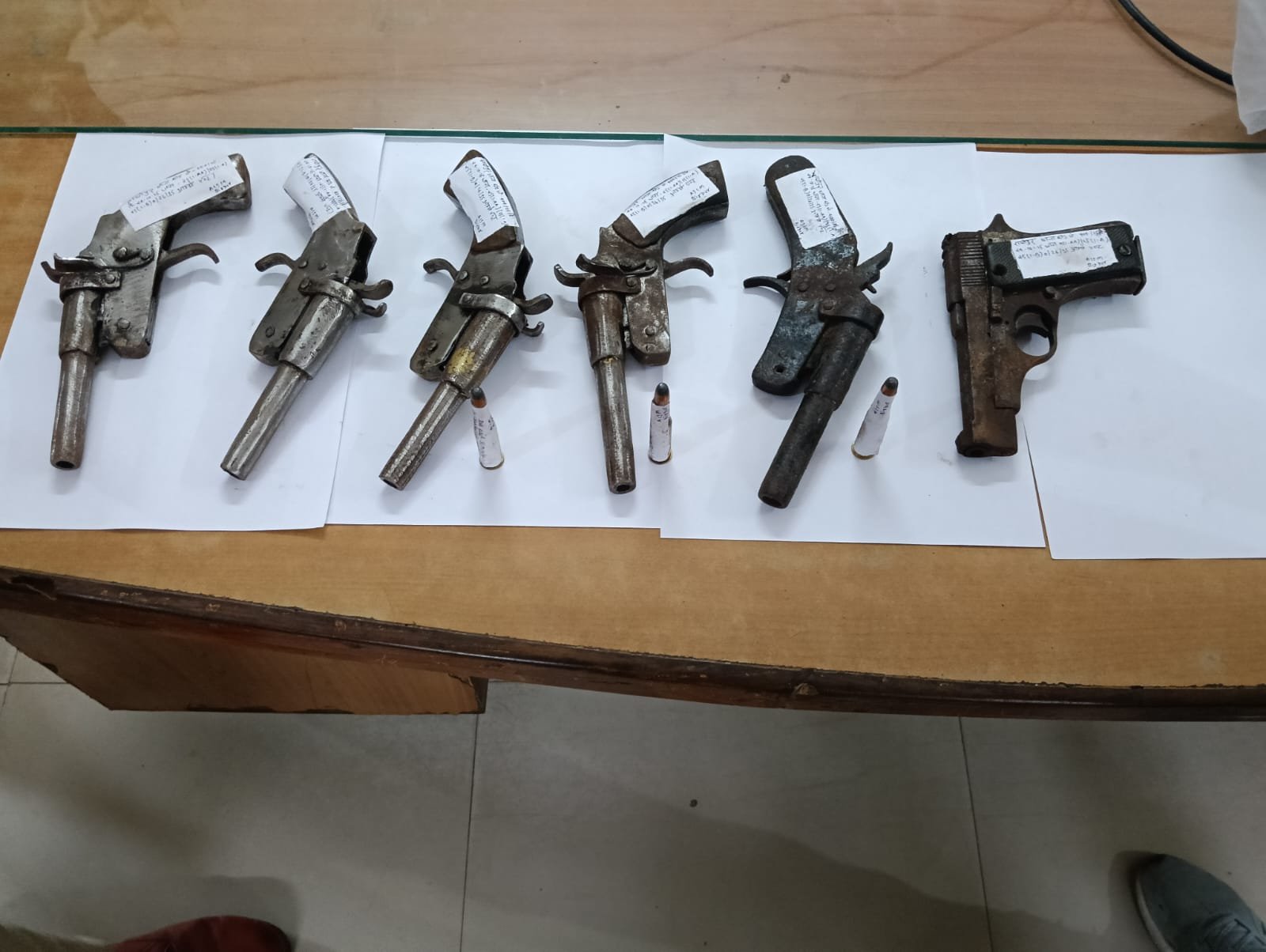 सुपौल में पुलिस ने किया अवैध हथियार निर्माण के बड़े गिरोह का खुलासा, आर्म्स सहित एक गिरफ्तार