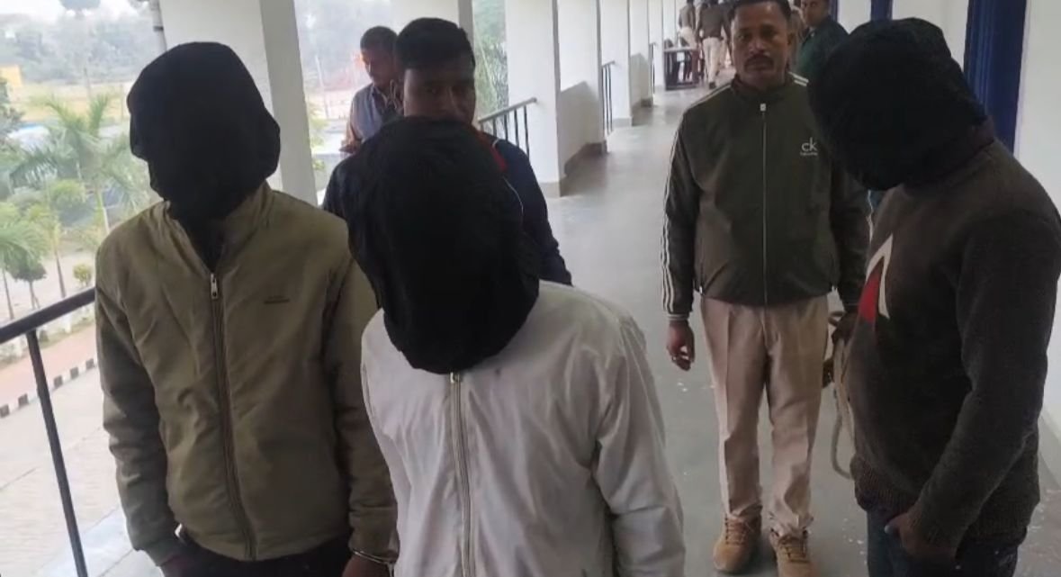 पति को ठिकाने लगाने की साजिश का पर्दाफाश, पत्नी ने प्रेमी संग मिलकर पति के मर्डर की दी थी सुपारी, सुपौल पुलिस का बड़ा खुलासा