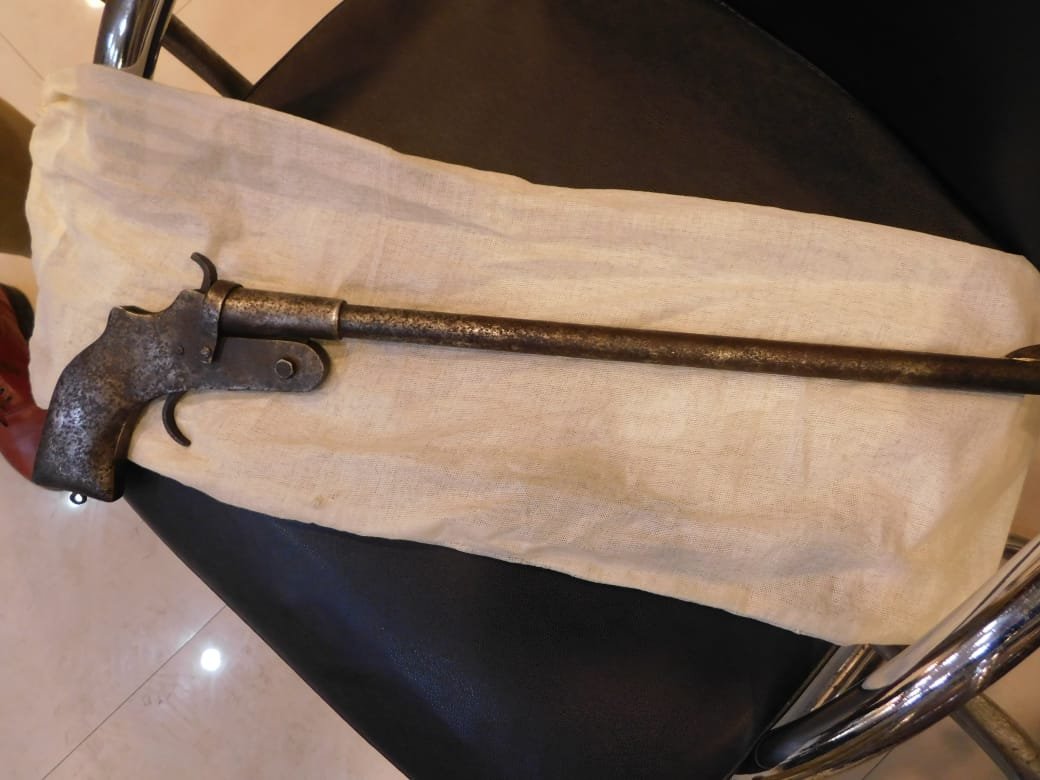 सोशल मीडिया पर हथियार लहराना युवक को पड़ा महंगा, गिरफ्तार, हथियार बरामद