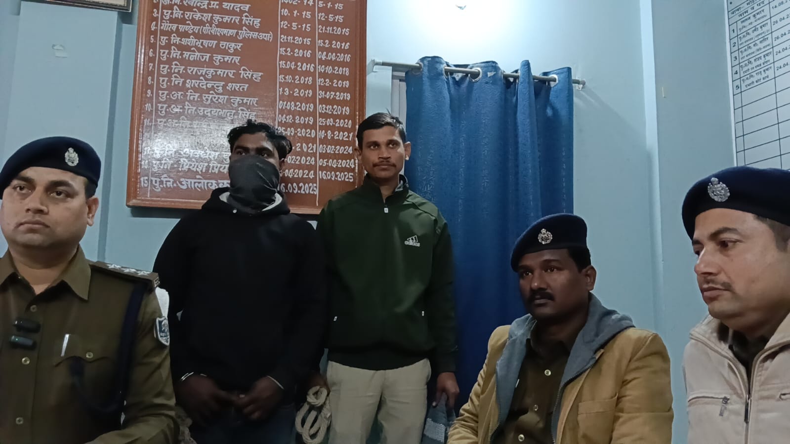 मोहनियां में पुलिस की बड़ी कार्रवाई, टॉप-10 अपराधी में शामिल चंदन पासवान गिरफ्तार