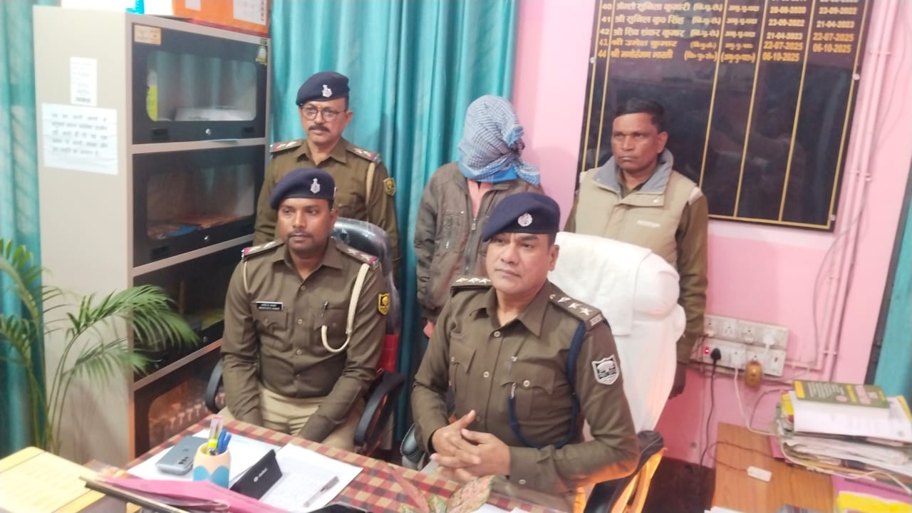 नशे के लिए पैसे नहीं देने पर बेटे ने पिता की लाठी से कूंचकर हत्या कर दी, आरोपी गिरफ्तार