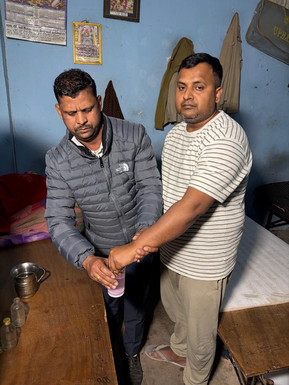 कैमूर में 20 हजार रुपये रिश्वत लेते SVU की बड़ी कार्रवाई, PMKSY योजना के भुगतान में घूस मांगने वाले दो अधिकारी रंगे हाथ गिरफ्तार