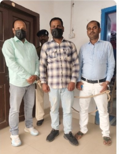 हत्या के मामले में तीन अभियुक्तों को दोषी पाकर आजीवन कारावास की सजा: प्रधान जिला एवं सत्र न्यायाधीश की अदालत ने सुनायी सजा