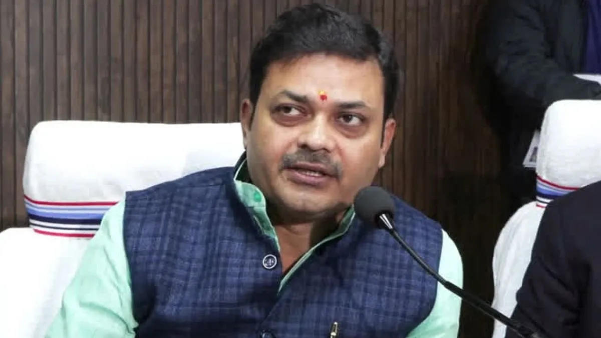 क्या सरकारी विभाग अब ‘प्राइवेट लिमिटेड’ बन गए हैं? PHED मंत्री संजय सिंह के ‘पारिवारिक’ कैलेंडर पर बिहार में सियासी घमासान