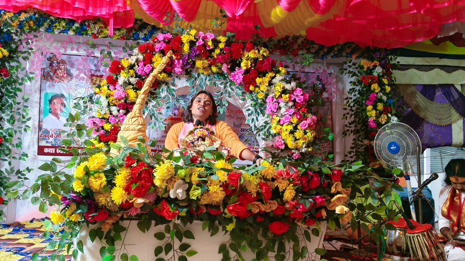 परबत्ता: उमानाथ मंदिर में श्रीमद्भागवत कथा के दूसरे दिन परीक्षित प्रसंग का हुआ वर्णन