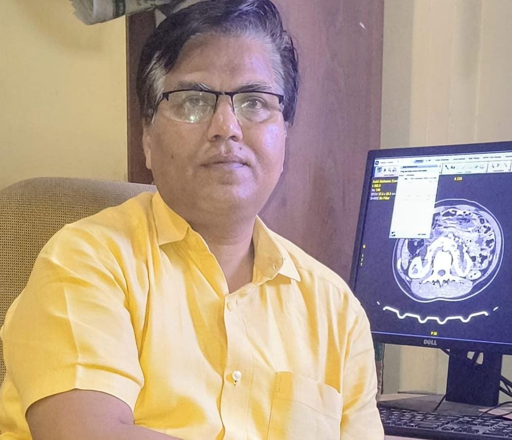 क्या सीटी स्कैन और एमआरआई के नाम से आपको भी डर लगता है? पूर्णिया के जाने-माने रेडियोलॉजिस्ट डॉ. मुकेश से जानिए इसकी पूरी सच्चाई
