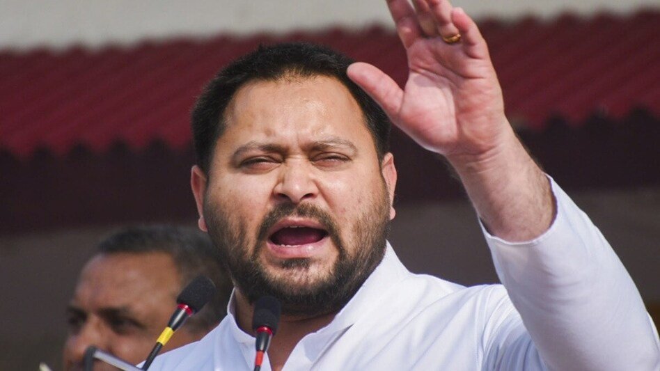 ‘नीतीश की पार्टी का BJP में होगा विलय…’, UCC के मुद्दे पर फंसी JDU को RJD का खुला ऑफर, इस बीच तेजस्वी ने कर दी बड़ी भविष्यवाणी